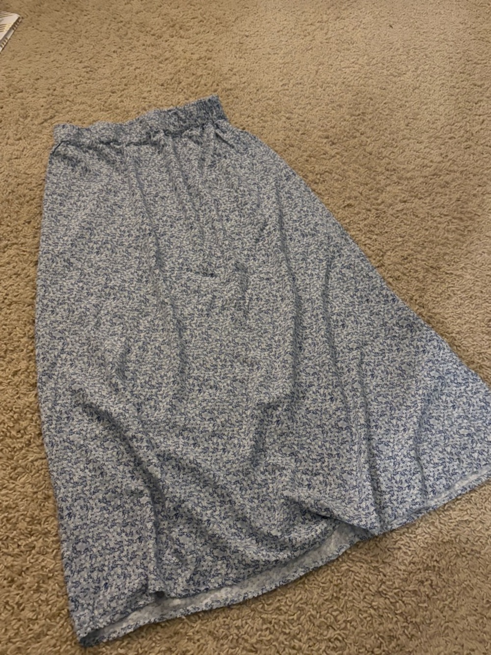 Brandy Melville Midi Skirt!